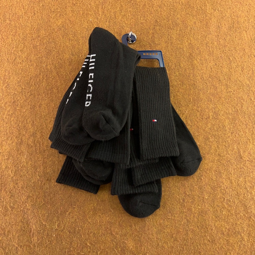 Tommy Hilfiger Mens OS Black Ribbed Logo Crew Socks 5 Pairs New